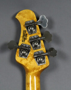 music_man_sabre_classic_back_neck Vista posteriore paletta Music Man Sabre Classic con meccaniche