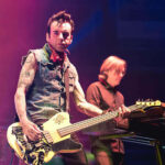 Simon Gallup – Stile e strumentazione