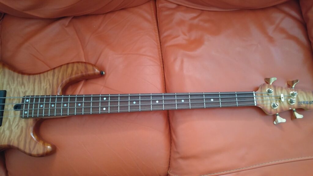 manico yamaha bbg4a