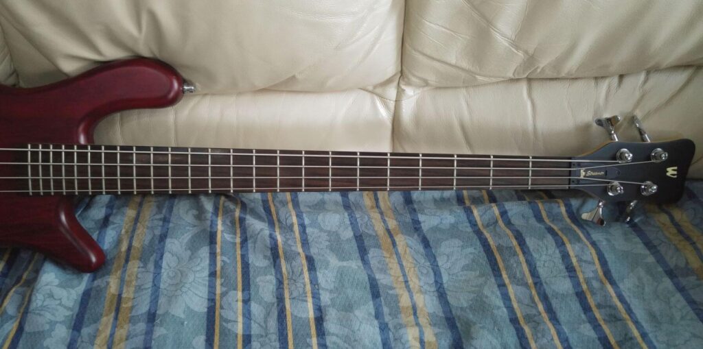 vista frontale manico warwick rb streamer